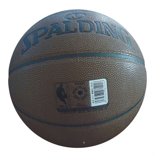 斯伯丁牛皮超纤篮球8121